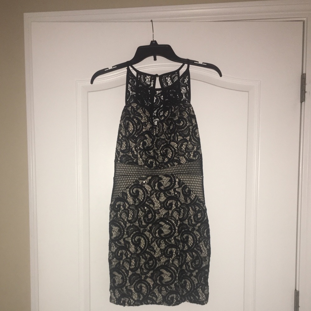 Fabulous “little black dress”.